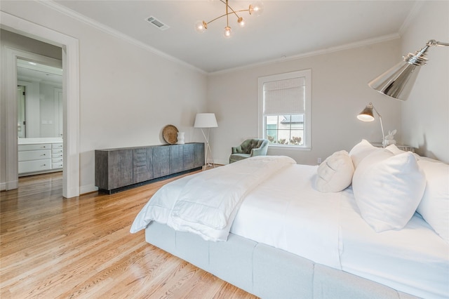 1069 Kirby Dr, Houston, TX 77019 - bedroom featuring wood finished floors and ornamental molding