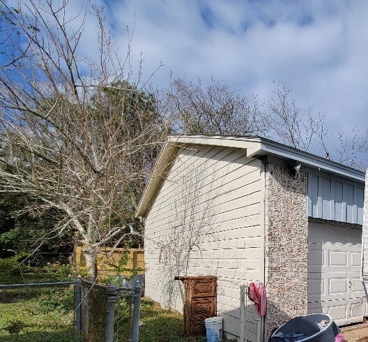 230 Kansas St, Bacliff, TX 77518 - photo 5