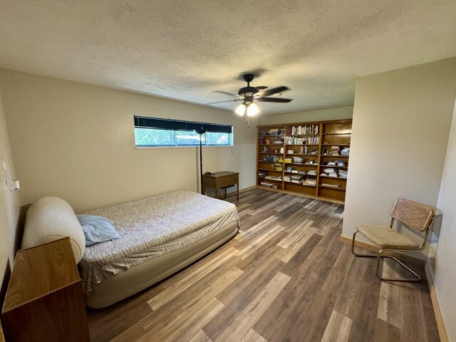 4012 Hillcrest St, Liberty, TX 77575 - photo 6