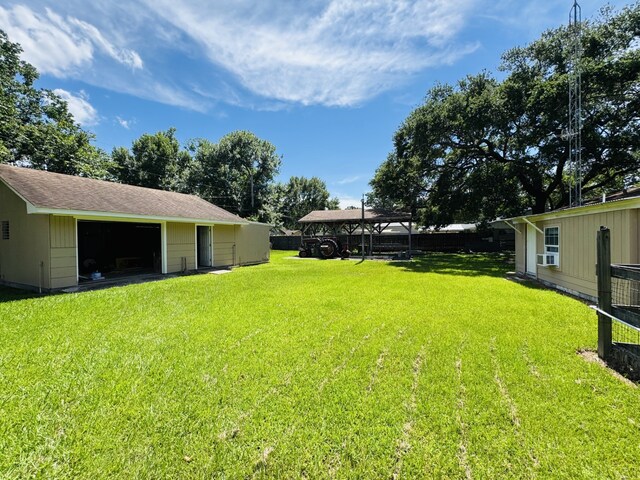 4012 Hillcrest St, Liberty, TX 77575 - photo 20