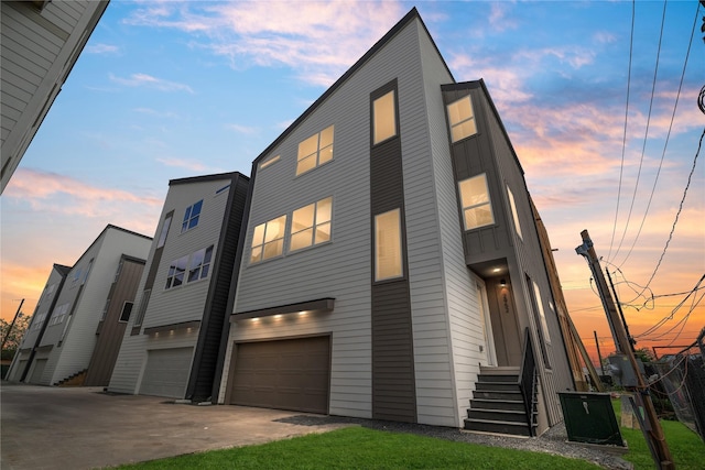 2952 Pitzlin St, Houston, TX 77023 - photo 1