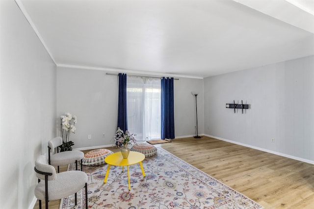14333 Memorial Dr Unit 44, Houston, TX 77079 - living room featuring wood finished floors and baseboards