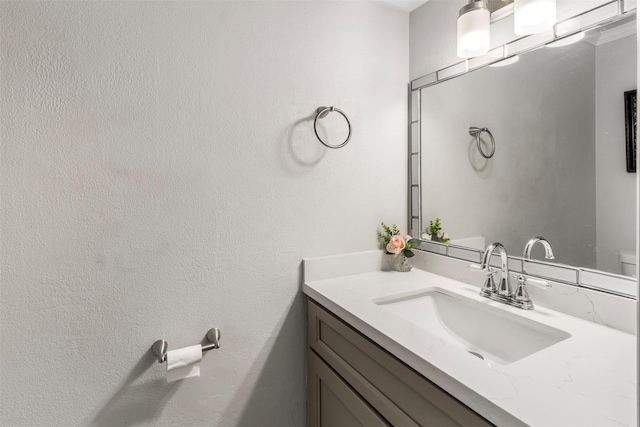 14333 Memorial Dr Unit 44, Houston, TX 77079 - bathroom with vanity and toilet