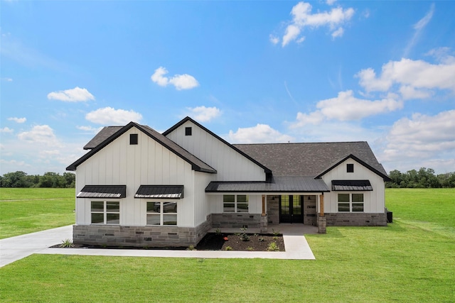 413 Chuckwagon Trl, Angleton, TX 77515 - photo 1