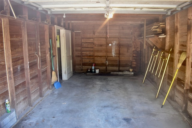 801 Erin St, El Campo, TX 77437 - view of garage