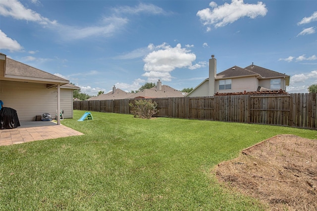 1911 Vineyard Bend Ct, Pearland, TX 77581 - fenced backyard featuring a patio