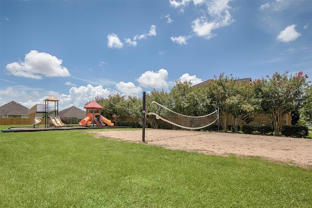 1911 Vineyard Bend Ct, Pearland, TX 77581 - view of community with volleyball court