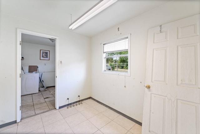 5700 Brookglen Dr Unit 565, Houston, TX 77017 - empty room with baseboards and washer and dryer