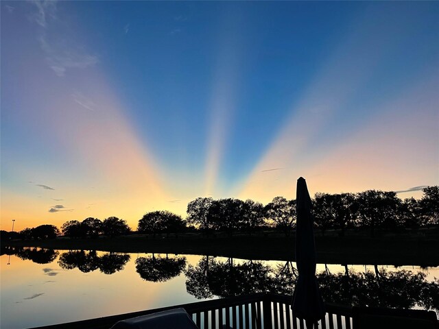 22 Crestview Trl, Houston, TX 77082 - water view