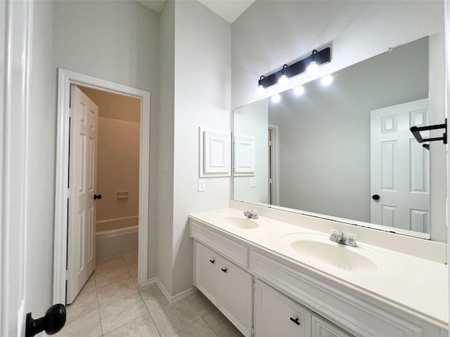 22 Crestview Trl, Houston, TX 77082 - full bath with double vanity and a high ceiling