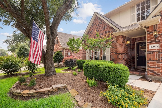 13923 Roxton Dr, Houston, TX 77077 - photo 1