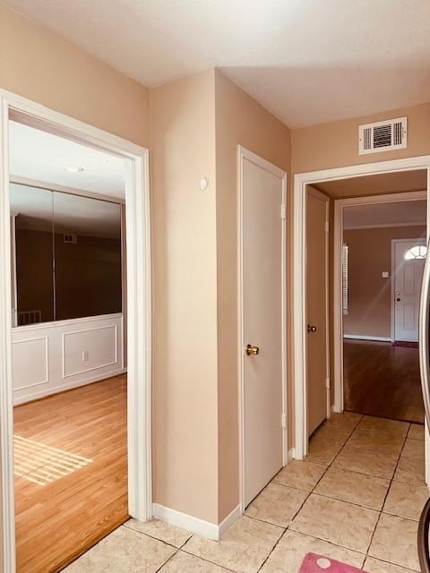7900 Westheimer Rd Unit 143, Houston, TX 77063 - hall featuring light tile patterned floors