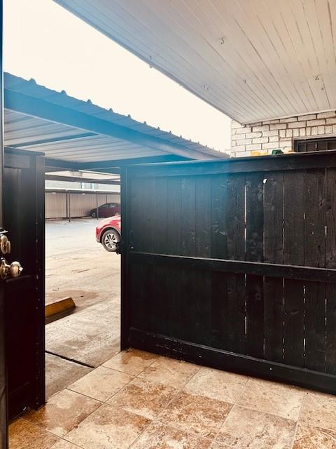7900 Westheimer Rd Unit 143, Houston, TX 77063 - view of garage