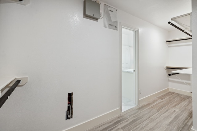 13826 Swan Hollow Ln, Houston, TX 77041 - spacious closet with wood finished floors
