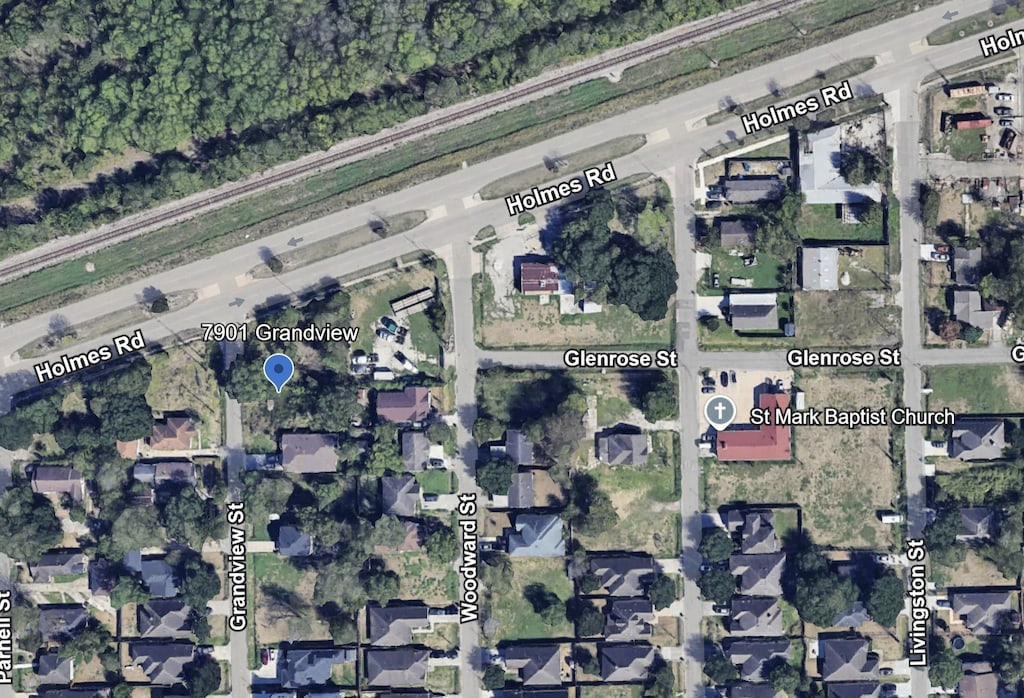 7901 Grandview St, Houston, TX 77051