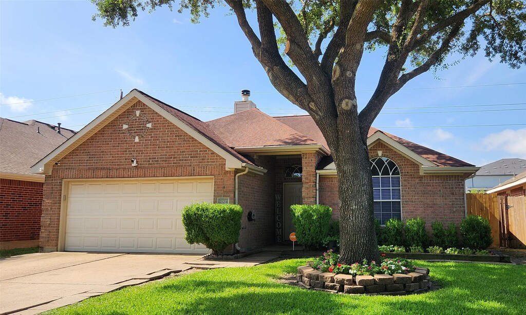 21231 Woodland Green Dr, Katy, TX 77449 - photo 1
