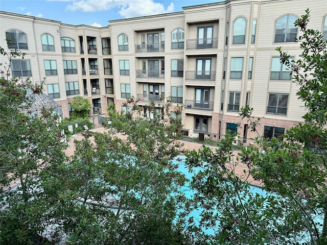 2299 Lone Star Dr Unit 308, Sugar Land, TX 77479 - view of building exterior