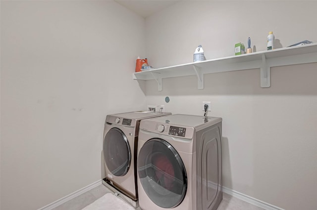 3226 Longleaf Meadows Dr, Houston, TX 77063 - washroom featuring independent washer and dryer and baseboards