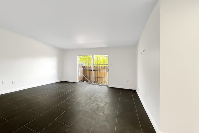 12905 Woodforest Blvd Unit 709, Houston, TX 77015 - empty room featuring baseboards