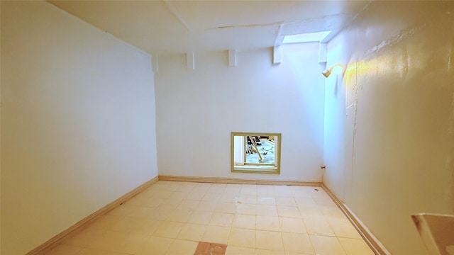 9518 Langdon Ln, Houston, TX 77036 - unfurnished room with baseboards