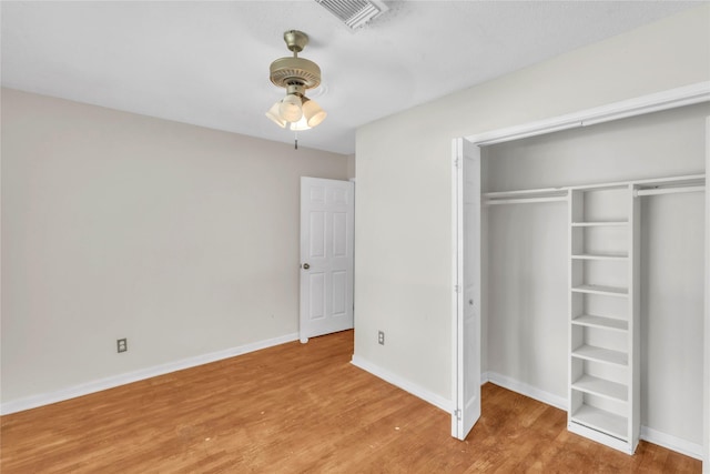 11515 Duane St, Houston, TX 77047 - unfurnished bedroom with light wood-type flooring, a closet, and a ceiling fan