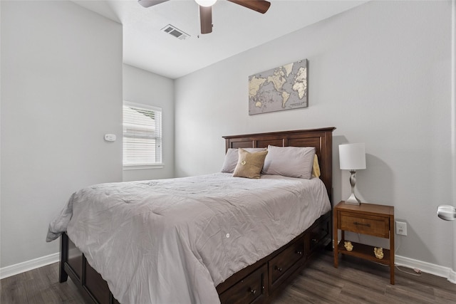 4511 Palo Pinto Dr, Houston, TX 77041 - bedroom featuring dark wood-style floors and a ceiling fan