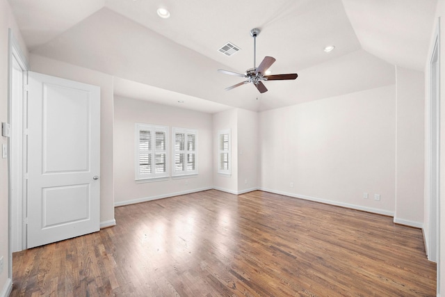 1048 W 21st St, Houston, TX 77008 - empty room featuring vaulted ceiling, a ceiling fan, wood finished floors, and recessed lighting