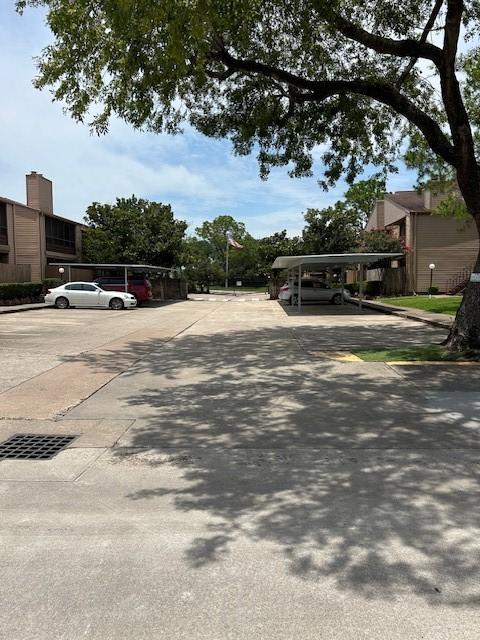 10555 Turtlewood Ct Unit 2111, Houston, TX 77072 - view of concrete road