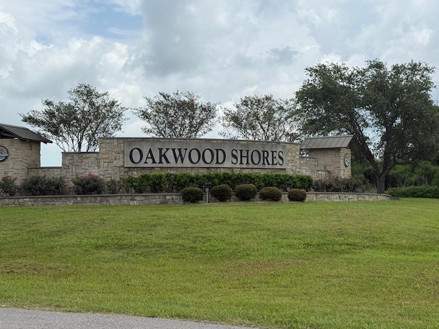32510 Redfish Trl, Richwood, TX 77515 - photo 1