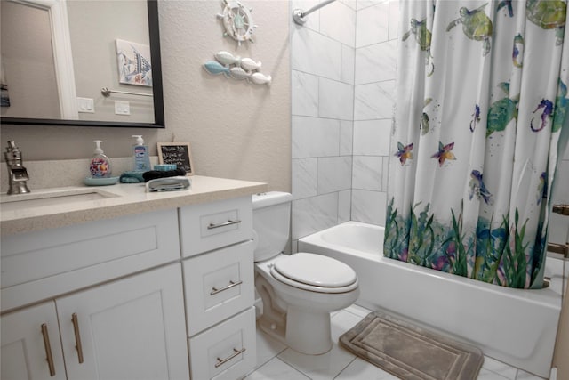 975 S S Cv, Crystal Beach, TX 77650 - bathroom featuring shower / bath combination with curtain and vanity