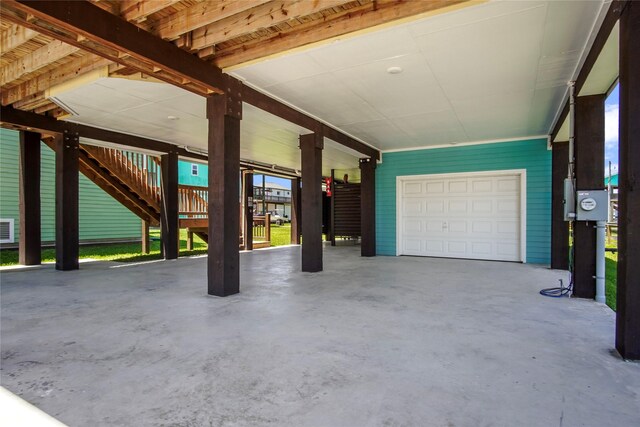 975 S S Cv, Crystal Beach, TX 77650 - view of garage