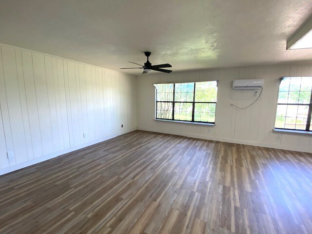 1861 County Road 1333, Liberty, TX 77575 - photo 5
