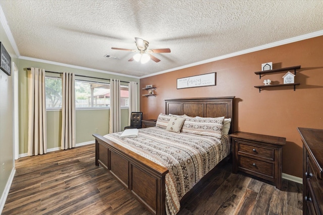 3214 Churchill St, Pearland, TX 77581 - bedroom featuring dark wood-style flooring, a textured ceiling, ornamental molding, and ceiling fan