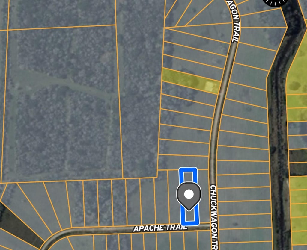 1614 Apache Trl, Angleton, TX 77515