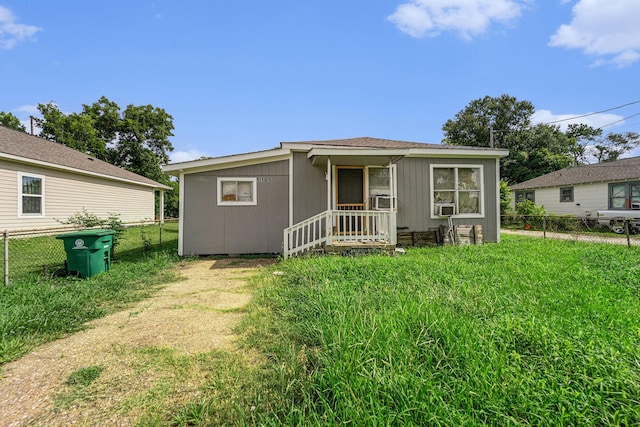 5105 Earline St, Houston, TX 77016 - view of front of home featuring cooling unit