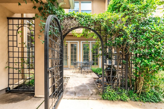 187 E Lansdowne Cir, The Woodlands, TX 77382 - photo 5