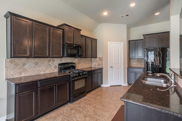 99 W Wading Pond Cir, The Woodlands, TX 77375 - photo 16