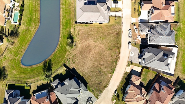 2326 Camden Creek Ln, Houston, TX 77077