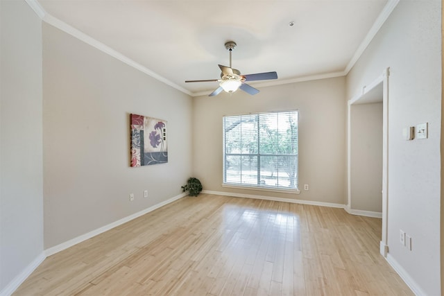 1330 Old Spanish Trl Unit 1210, Houston, TX 77054 - empty room featuring light wood-style floors, a ceiling fan, and crown molding