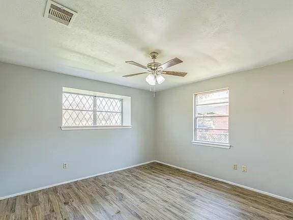 419 Pamela Dr, Baytown, TX 77521