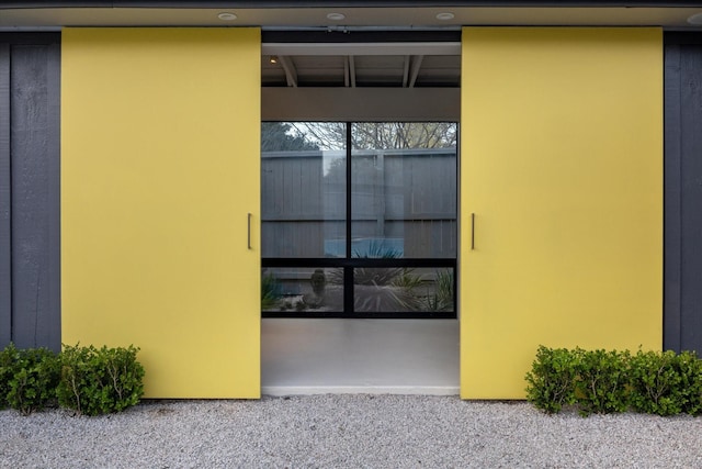 9718 Checkerboard St, Houston, TX 77096 - view of exterior entry