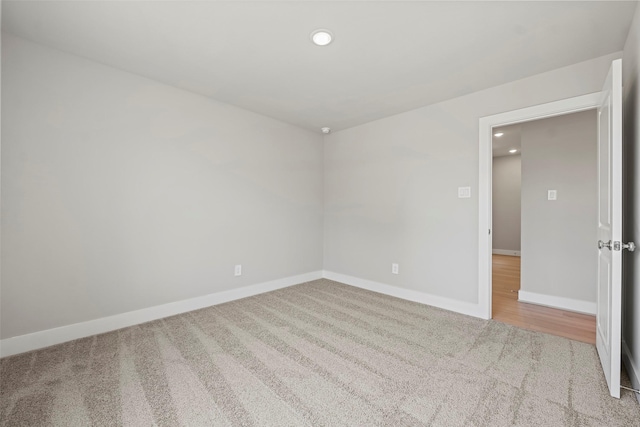 2845 14th St, Hempstead, TX 77445 - carpeted spare room featuring baseboards and recessed lighting