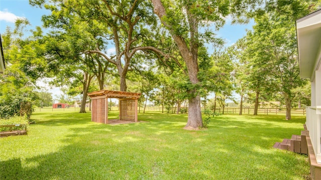 238 Horse Shoe Trl, Angleton, TX 77515 - view of yard