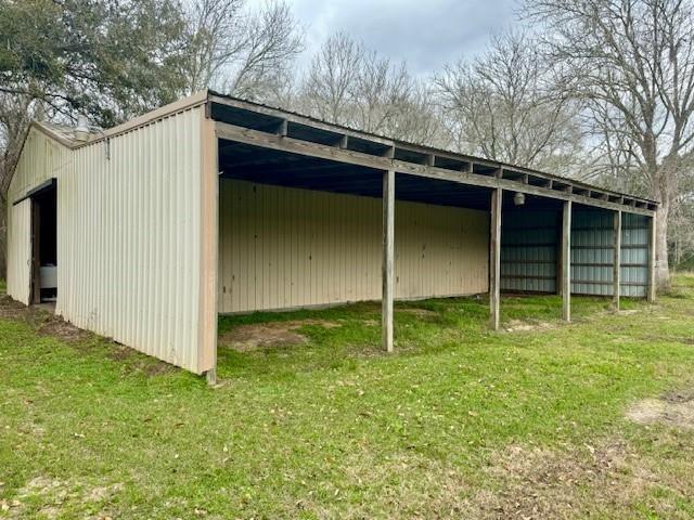 327 County Road 735, Angleton, TX 77515 - photo 32