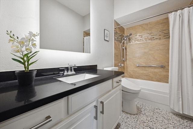2475 Underwood St Unit 369, Houston, TX 77030 - bathroom with vanity and shower / bath combination with curtain