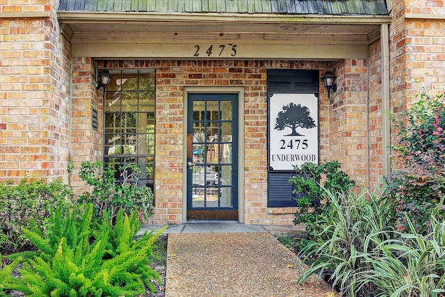 2475 Underwood St Unit 369, Houston, TX 77030 - doorway to property featuring brick siding