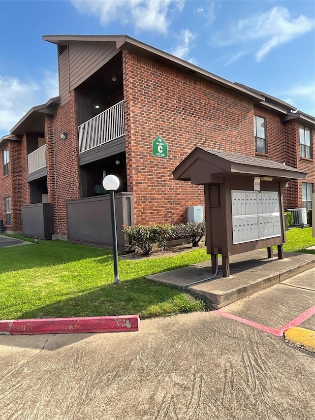 3100 Walnut Bend Ln Unit 113, Houston, TX 77042 - view of building exterior