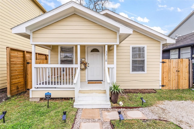 3318 Europa St, Houston, TX 77022 - view of front of property with covered porch