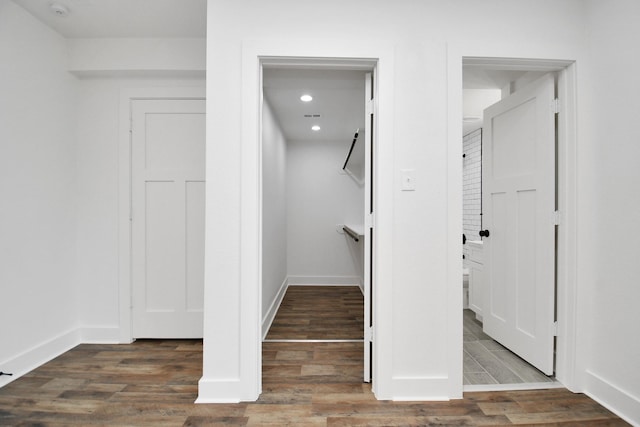 8221 Hezekiah Ln, Houston, TX 77088 - view of closet