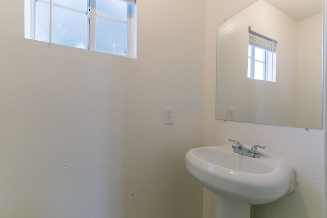 4942 N Cancun Dr, Houston, TX 77045 - photo 28